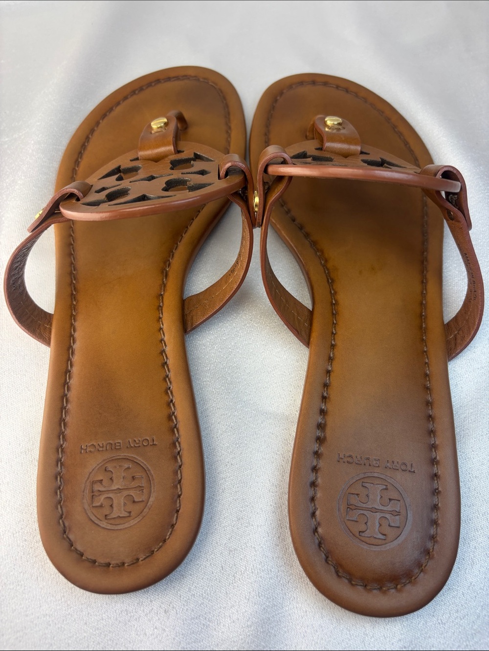 Tory Burch Miller Leather Logo Thong Sandals in Cognac Brown with Gold Accents - Picture 5 of 10